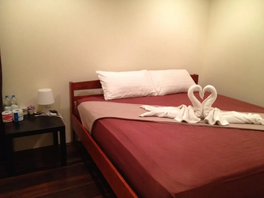 Shine-Talay Guesthouse Koh Lanta Thailand